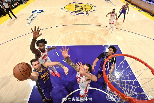 湖人104-98力克火箭 东契奇砍20分詹姆斯贡献16分