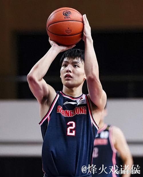 CBA-徐杰15+6 广东东阳光轻取长白山恩都里迎连胜 CBA-徐杰15+6 广东东阳光轻取长白山恩都里迎连胜